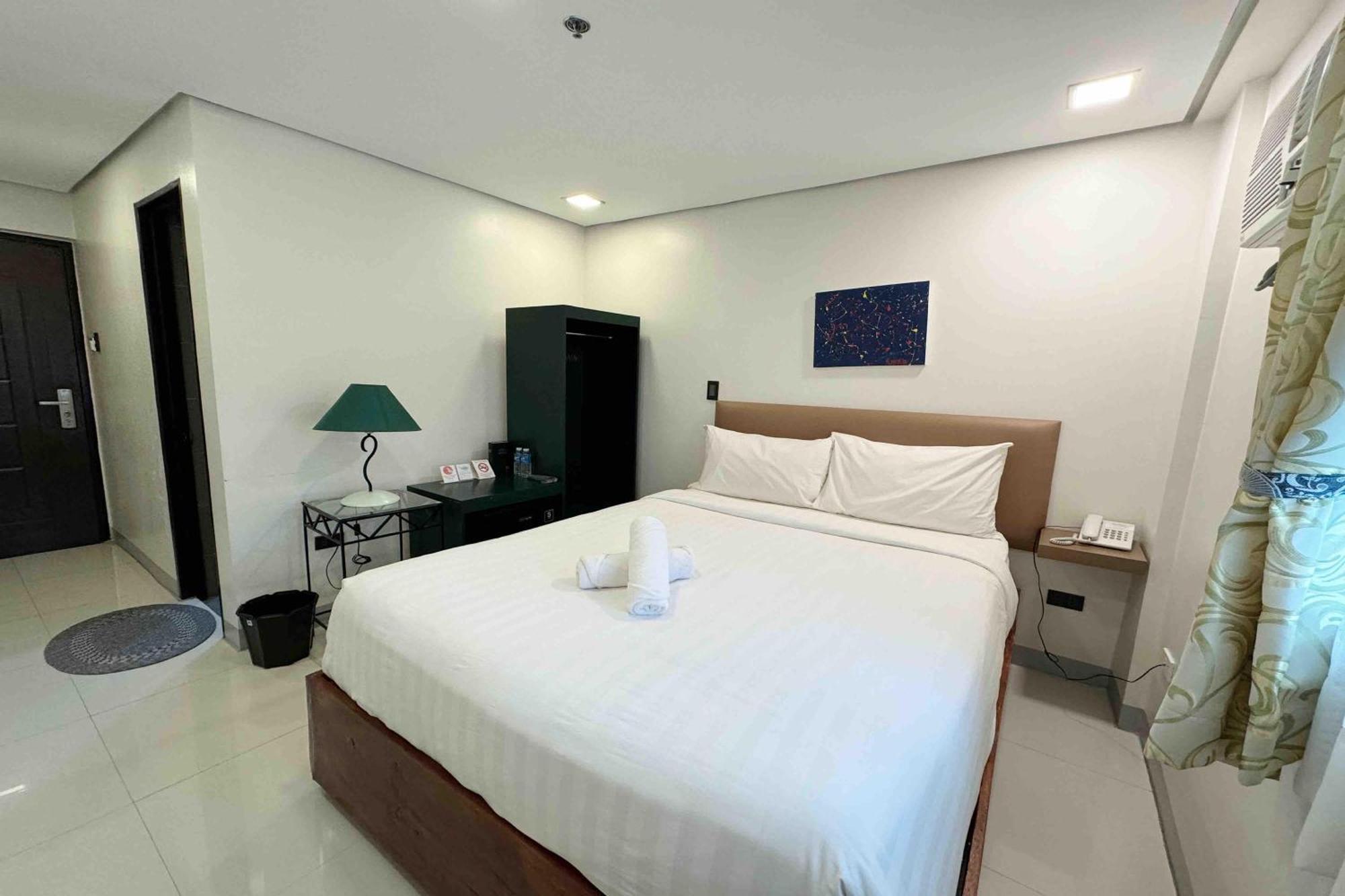 Belltower Csheli Suites Bantay - Vigan Eksteriør billede