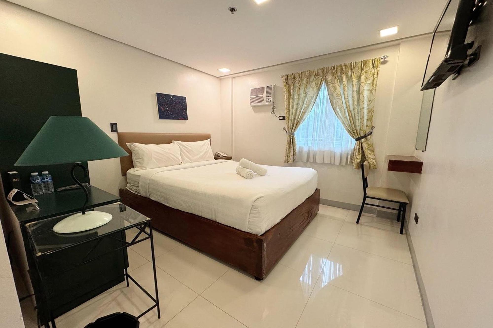Belltower Csheli Suites Bantay - Vigan Eksteriør billede